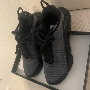 Nike air max Black and grey size 5.5